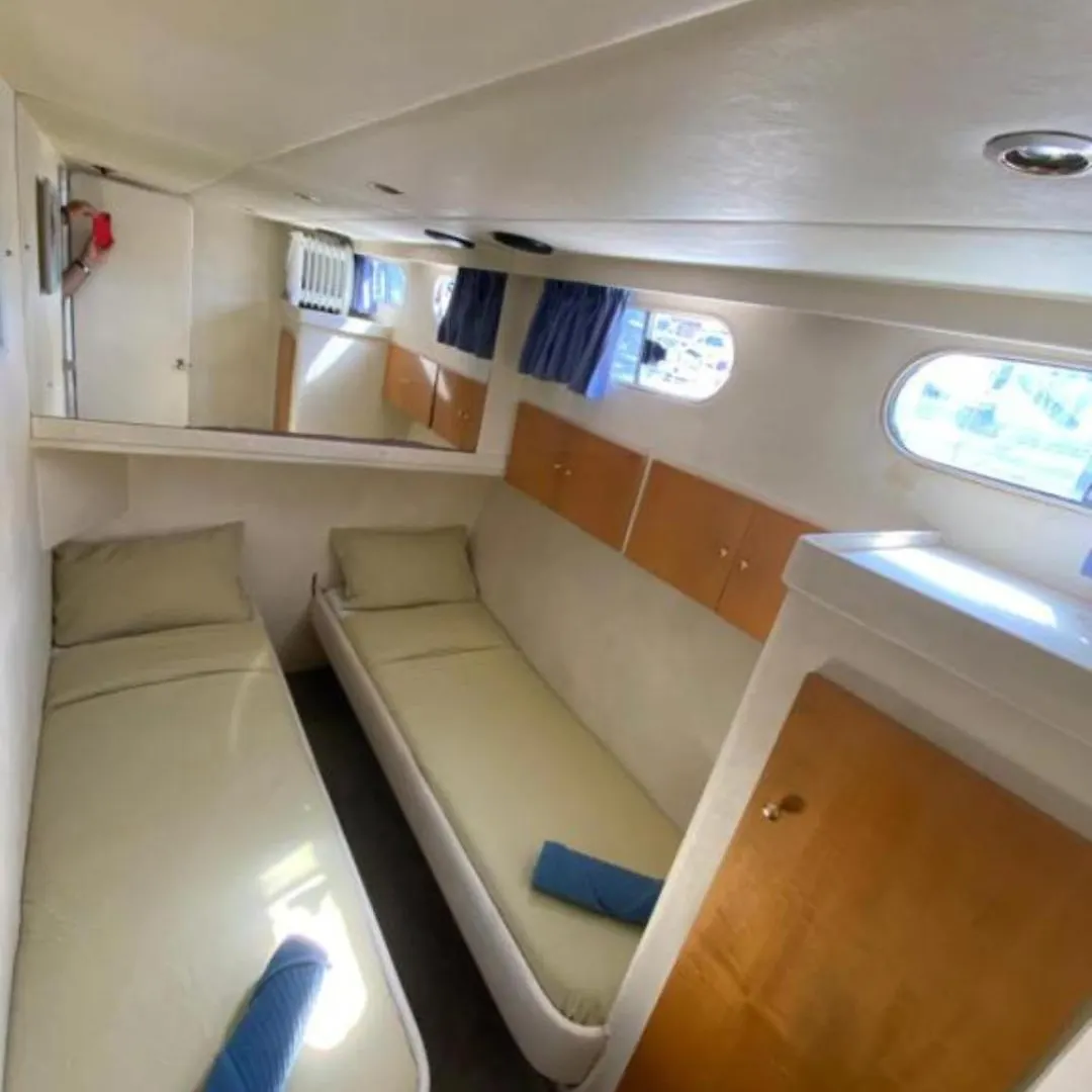 Zafiro, A Wonderful Yacht In Barcelona Apartment Sant Adria de Besos
